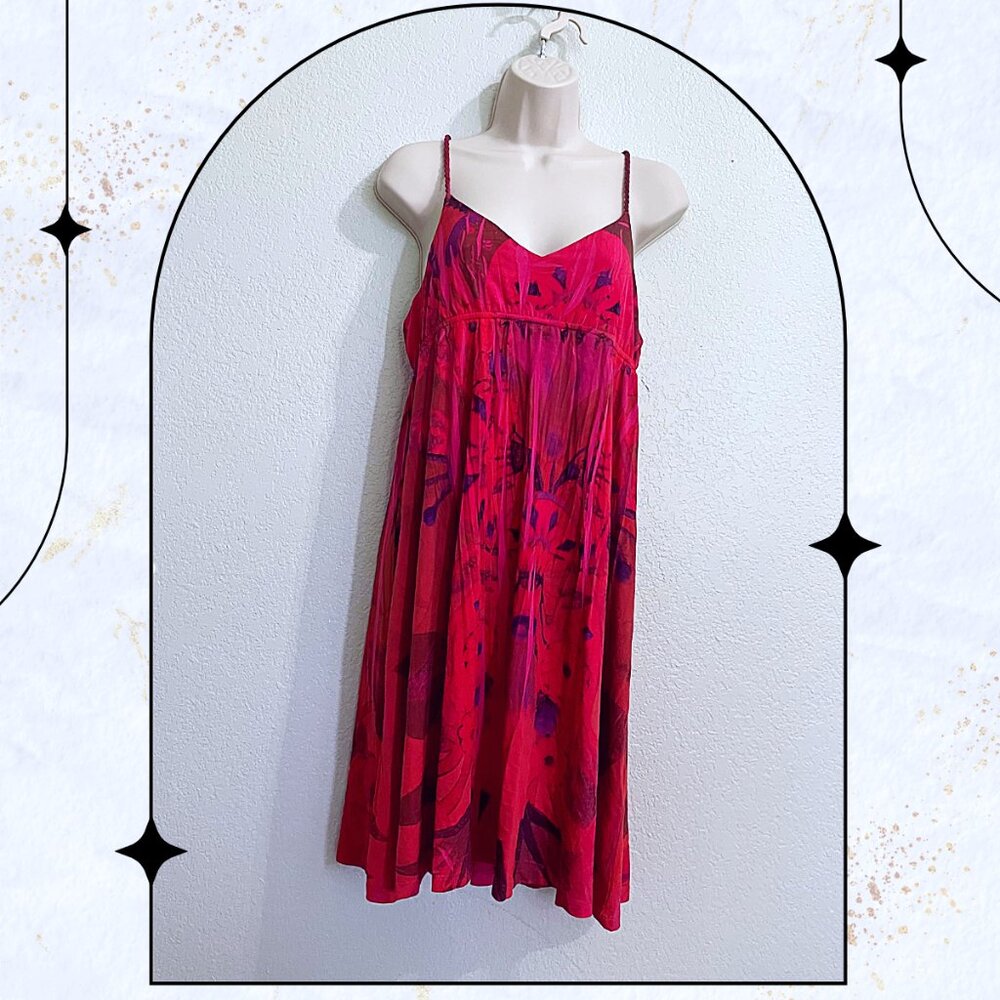 Vibrant Snap Red Dress, Size Medium(juniors) Mint Condition